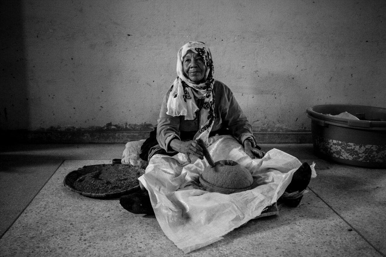 زيت الأركان ومظهر الندوب والعلامات: نهج لطيف ومنتظم